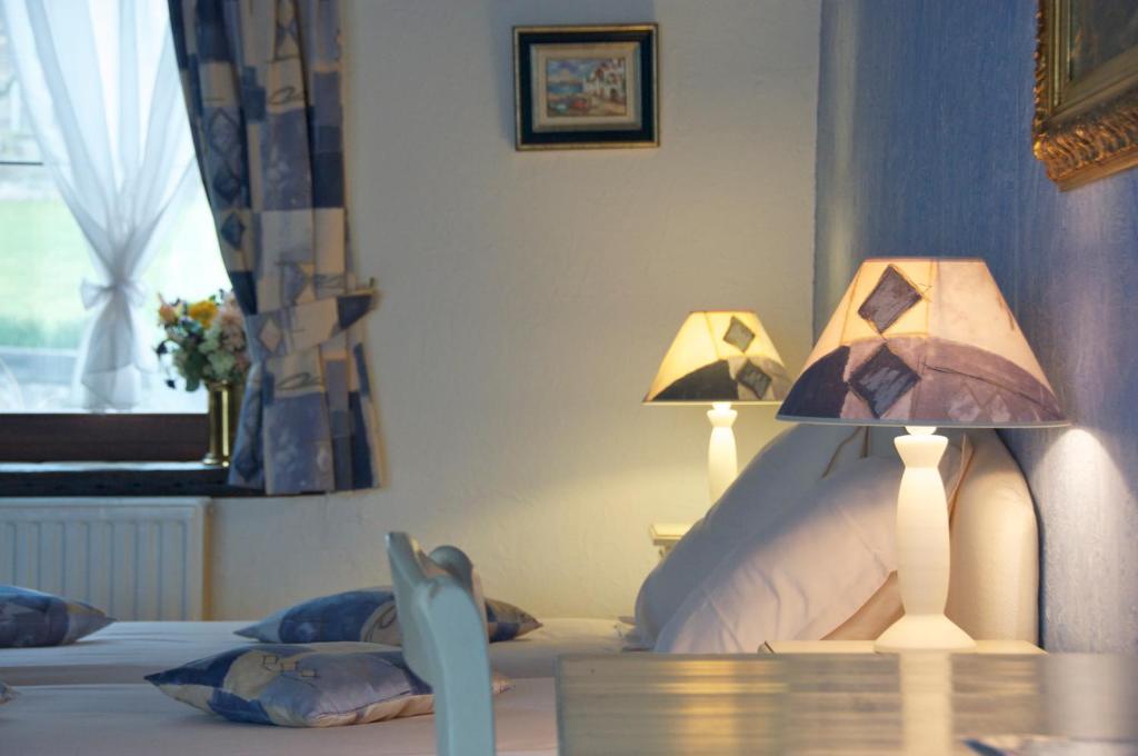 טהאו B&B La Roustiere חדר תמונה