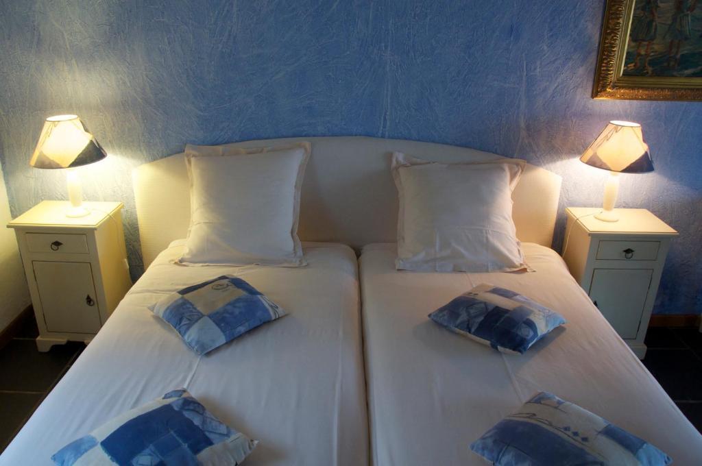 טהאו B&B La Roustiere חדר תמונה