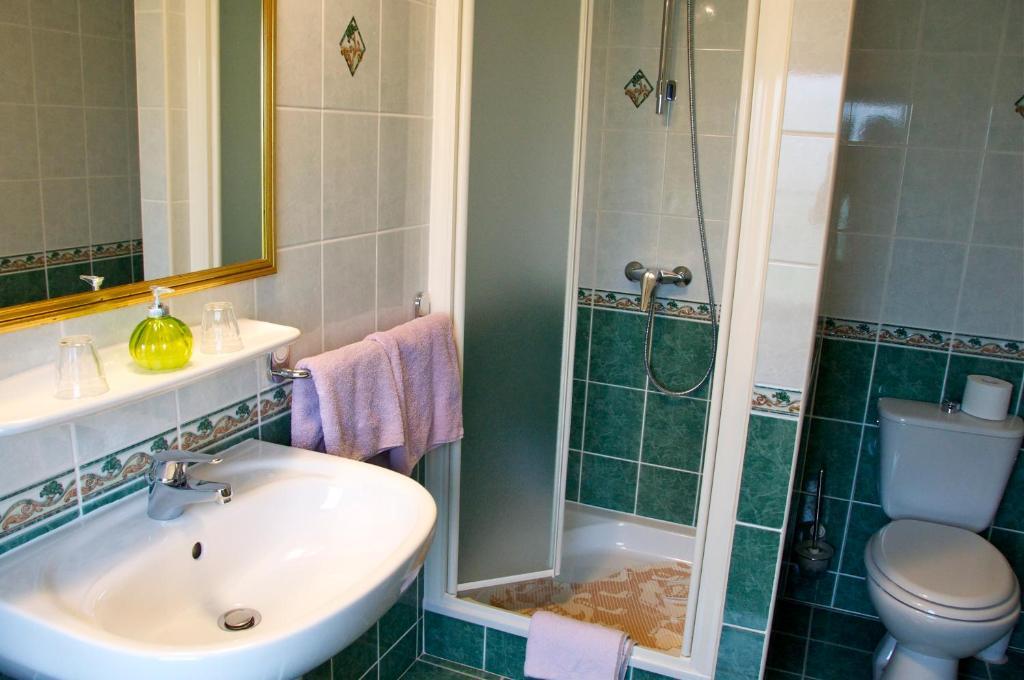 טהאו B&B La Roustiere חדר תמונה
