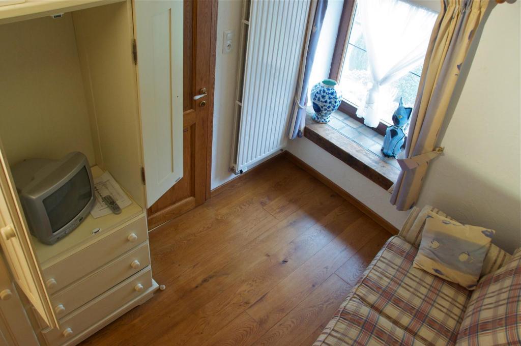 טהאו B&B La Roustiere חדר תמונה